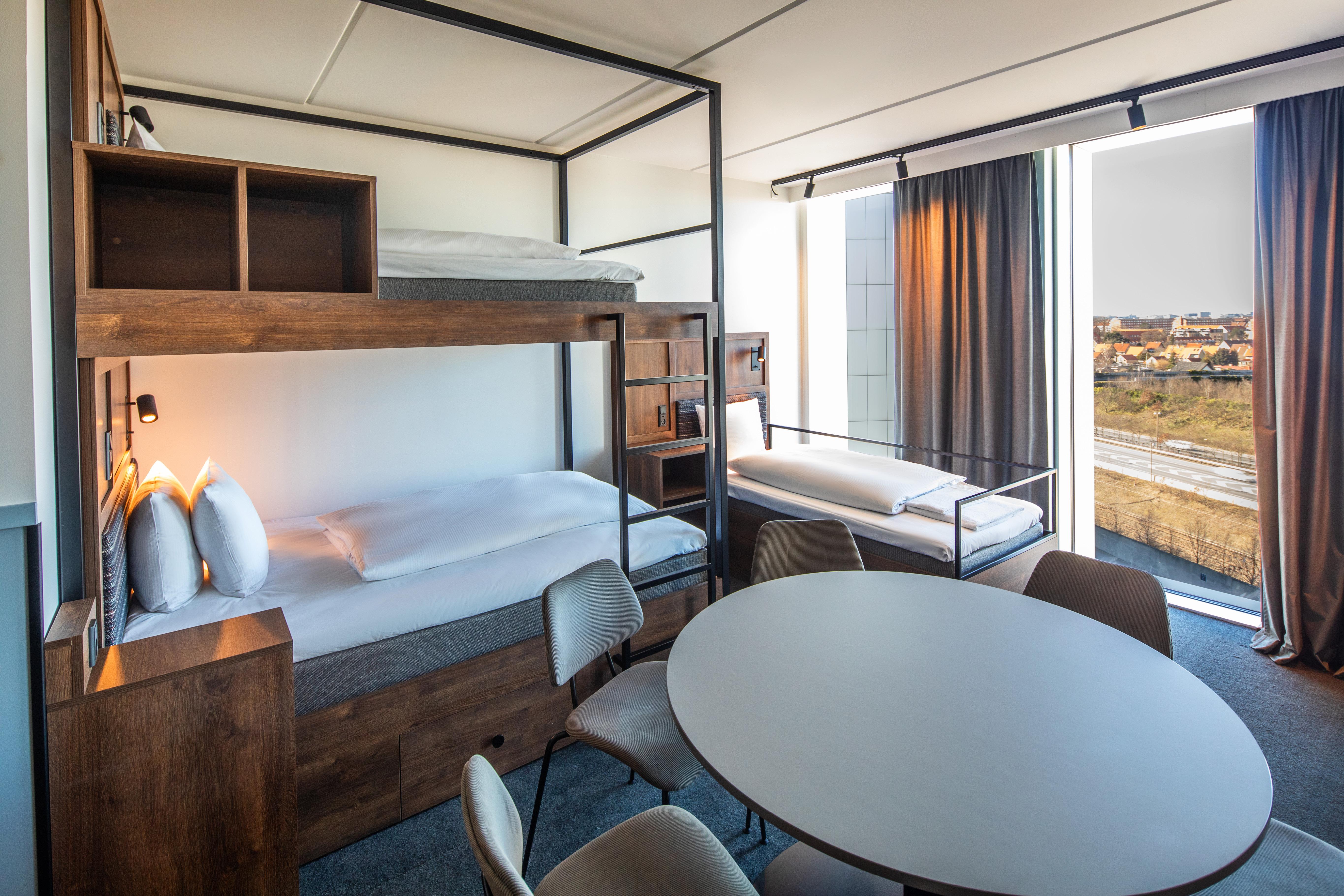 Comfort Airport Hotel 3*