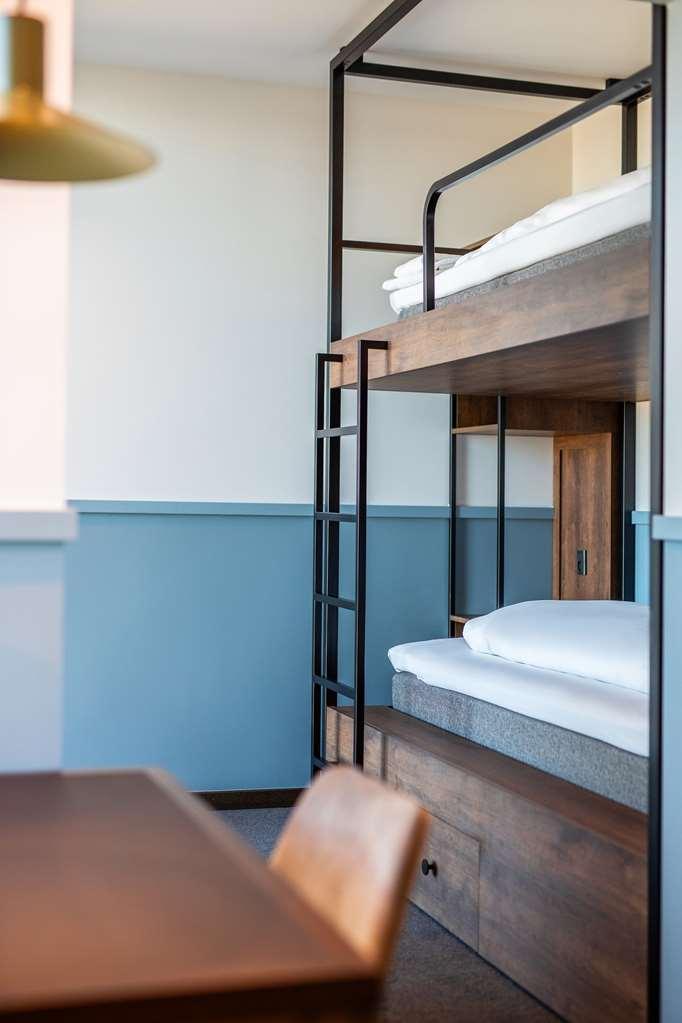 Comfort Airport Hotel 3*